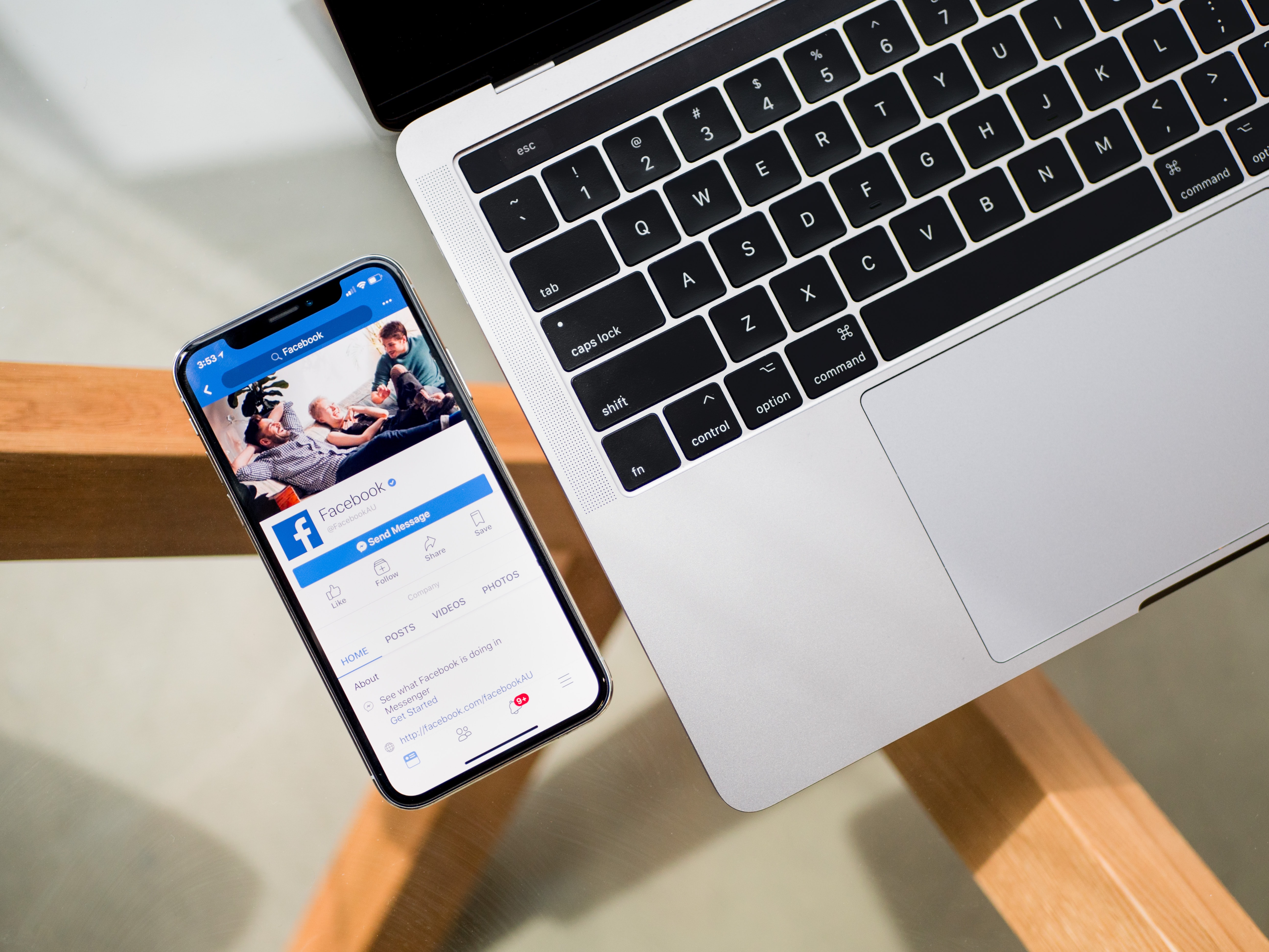 Facebook動画投稿の効果的な方法は?要件なども徹底解説